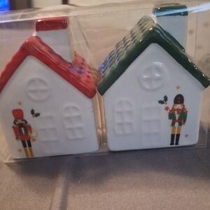 Nutcracker Holiday Ceramic House Duo - Red and Green